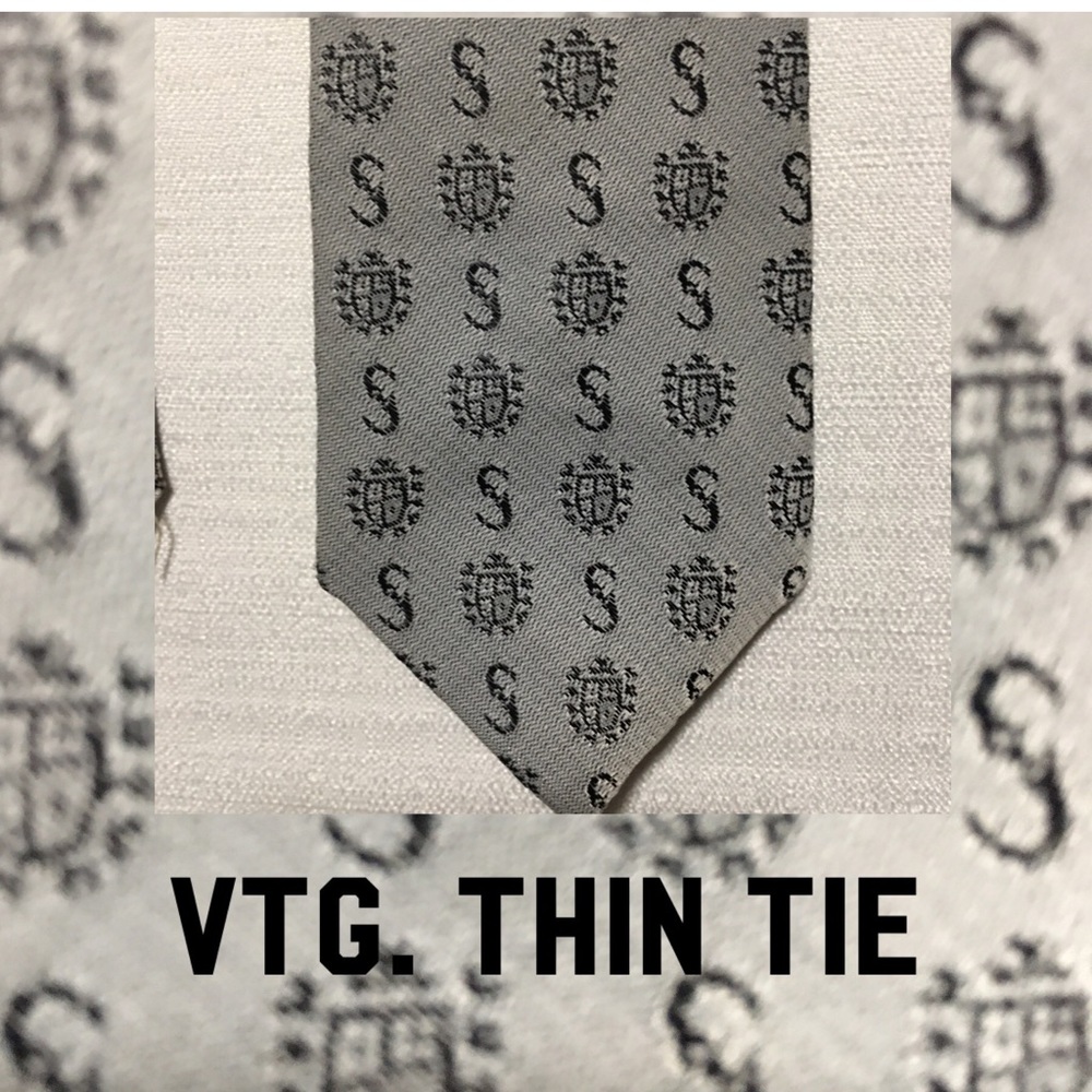Vtg Signature Letter S Thin 2.25” wide 54” Long neck tie Haband’s N.Y. Gray